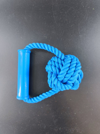 HLTP 204 Верёвочная игрушка для домашних животных с пластиковой ручкой, 15см, цвет синий