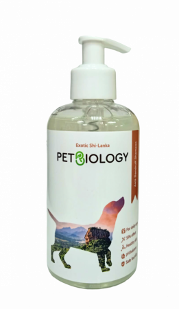 Шампунь PetBiology против перхоти глубокой очистки для собак, Шри-Ланка, 300мл